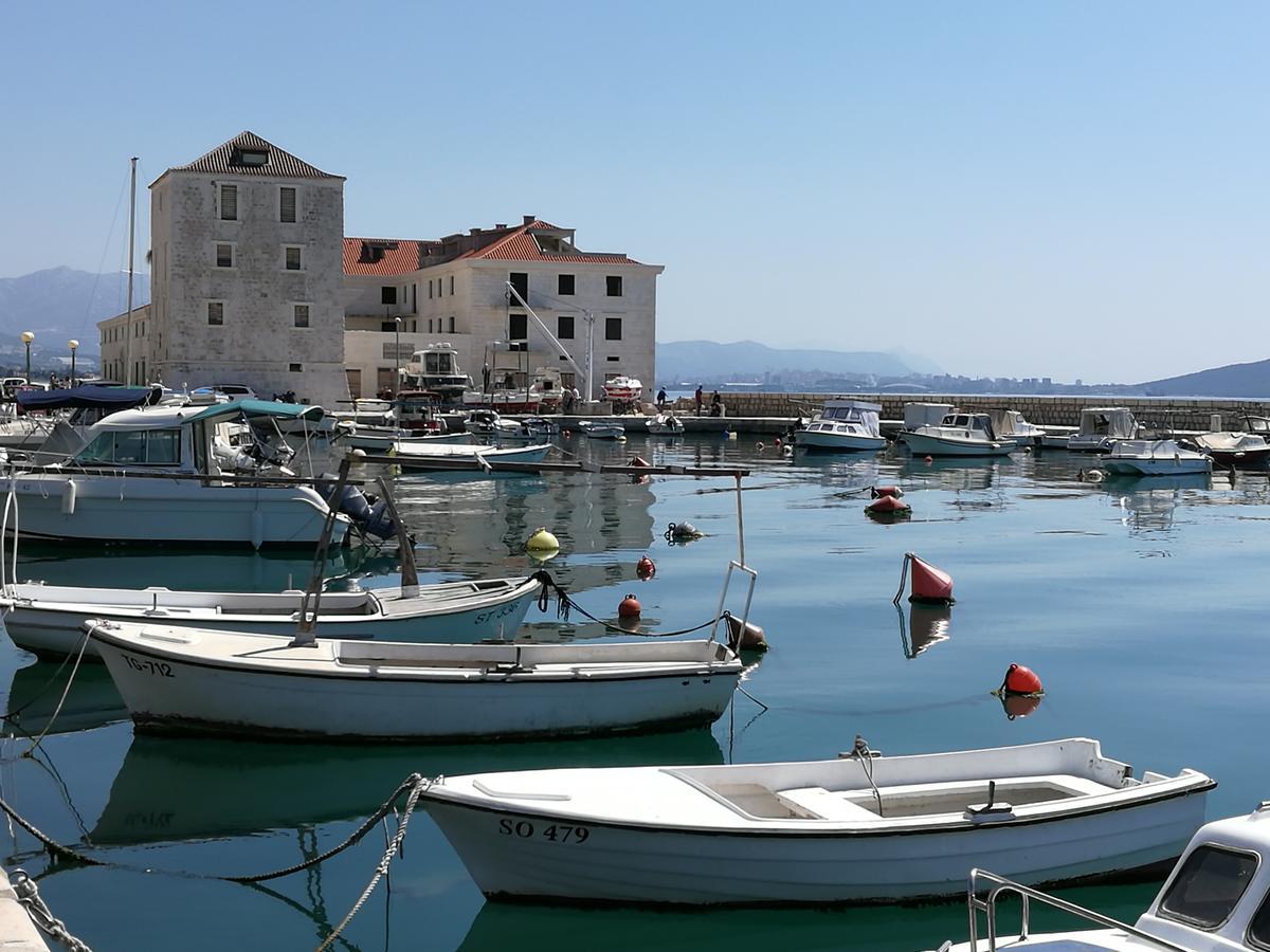 Apartment Drmic Kaštela 外观 照片